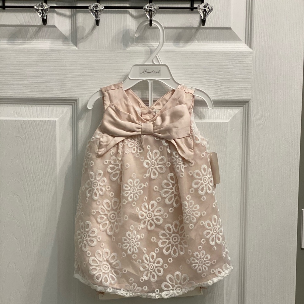 Adorable toddler dress with Capri pants
